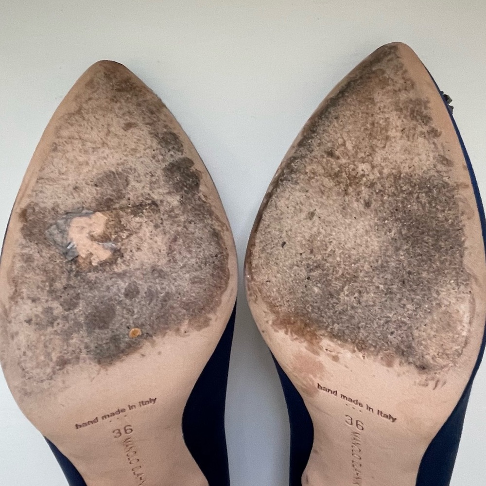 Manolo Blahnik Hangisi Blue Satin Jewel Pumps - Picture 11 of 13